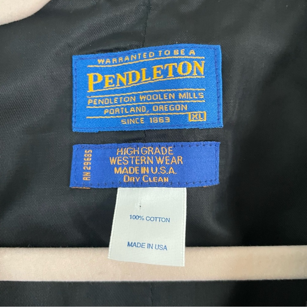 PENDLETON High Grade Western Wear Aztec Knit Canvas Vest Size XL - Picture 6 of 7